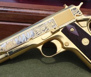 Image: Commemorative Guns